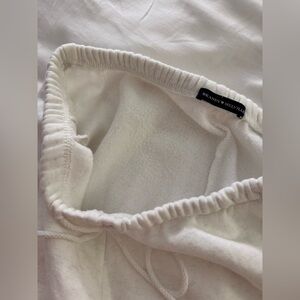 BRANDY MELVILLE - ROSA TIE SWEATPANTS